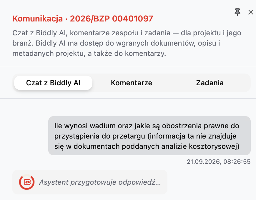 Panel komunikacji w aplikacji Biddly — czat z asystentem AI odpowiadającym na pytanie o wadium.